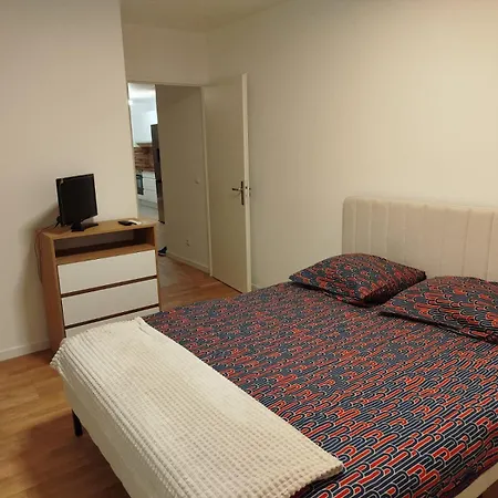 Chez Sibylle Chevreuse Saclay *